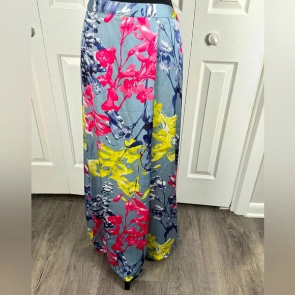 "Vintage Vivienne Tam Size 12 Long Floral Skirt - 100% Polyester | Rare Find" - Picture 1 of 10